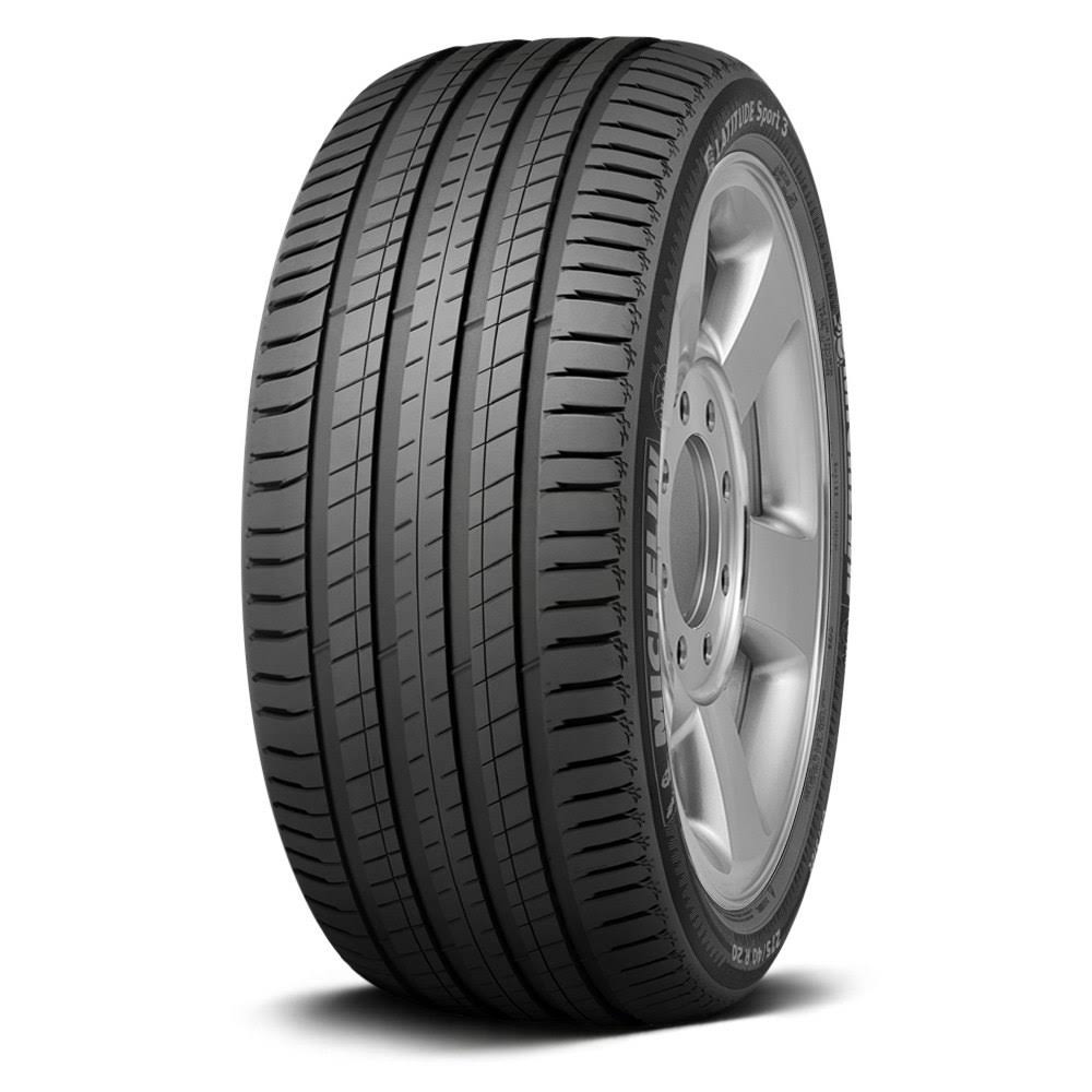 Latitude Sport 3 Tire P779586