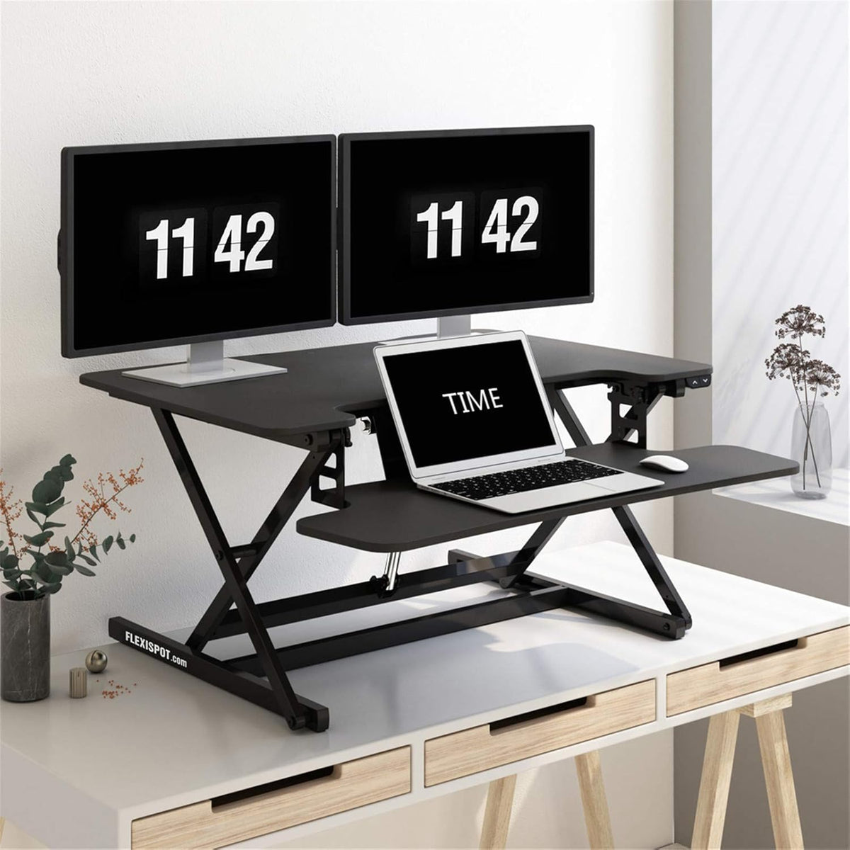 35" Wide Electric Standing Desk Converter with Keyboard Tray U121078