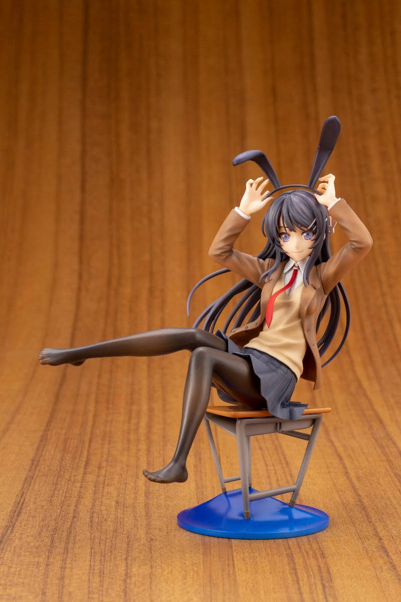 1/8 Figure K702