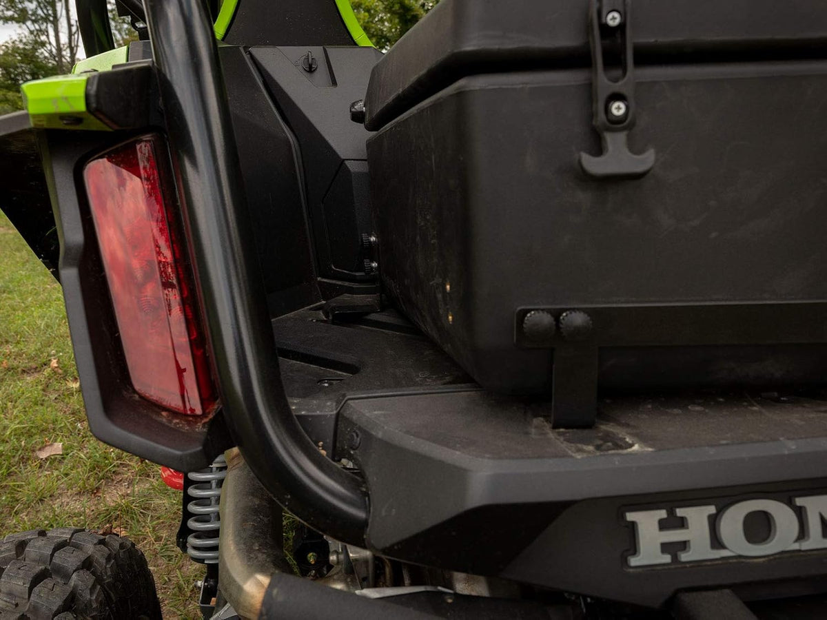 Heavy Duty Cooler Storage Cargo Box with Sealed Lid and Drain Plug 30-Liter Capacity U12947