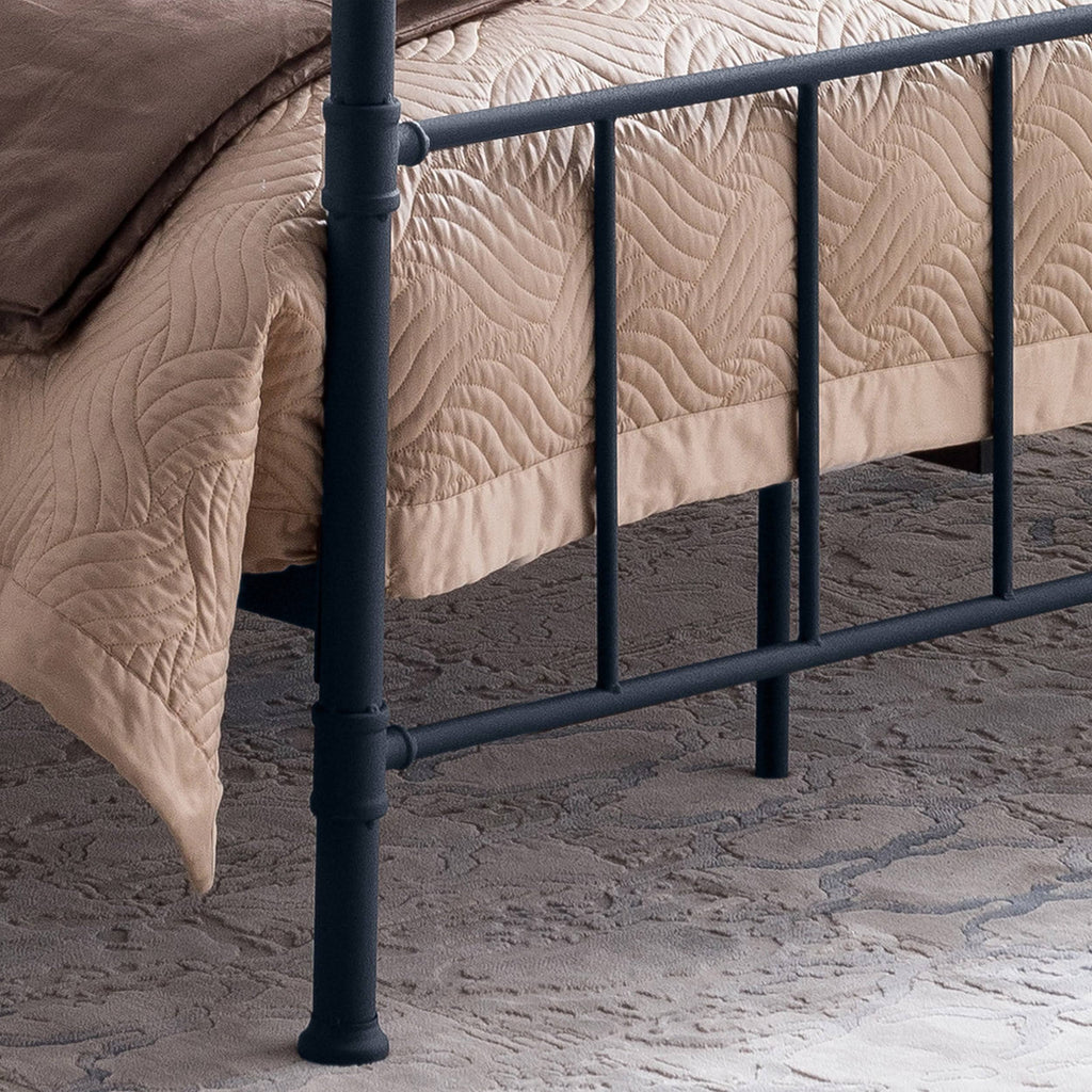 Queen-size Bed Frame E87668