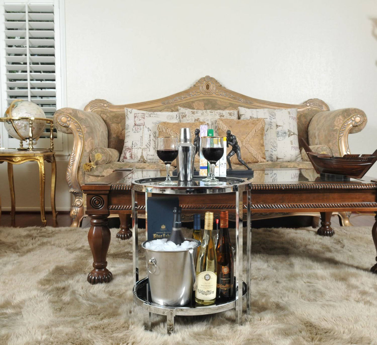 Round End Table O931219