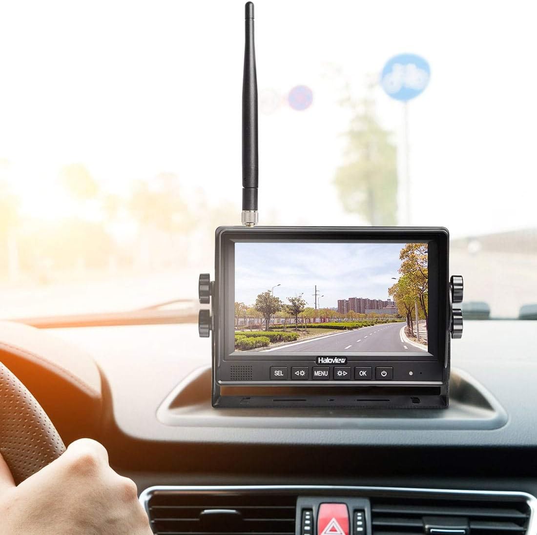 7'' 720P Wireless Backup Camera System W1792