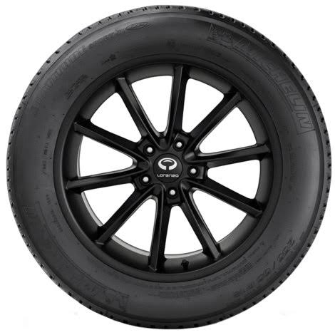 Latitude Sport 3 Tire P779586