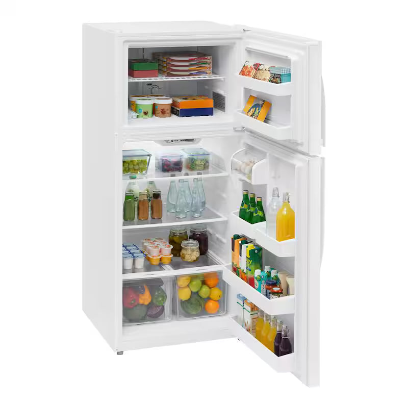 White 18 cu. ft. Top Freezer Refrigerator O43850