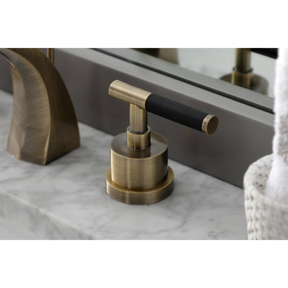Brushed Nickel Widespread Bathroom Faucet T930