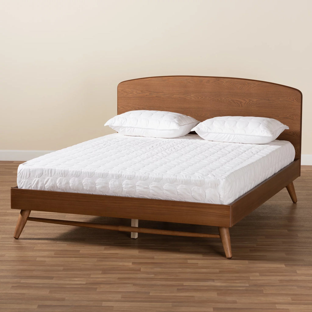 Walnut Brown Full Platform Bed L71458