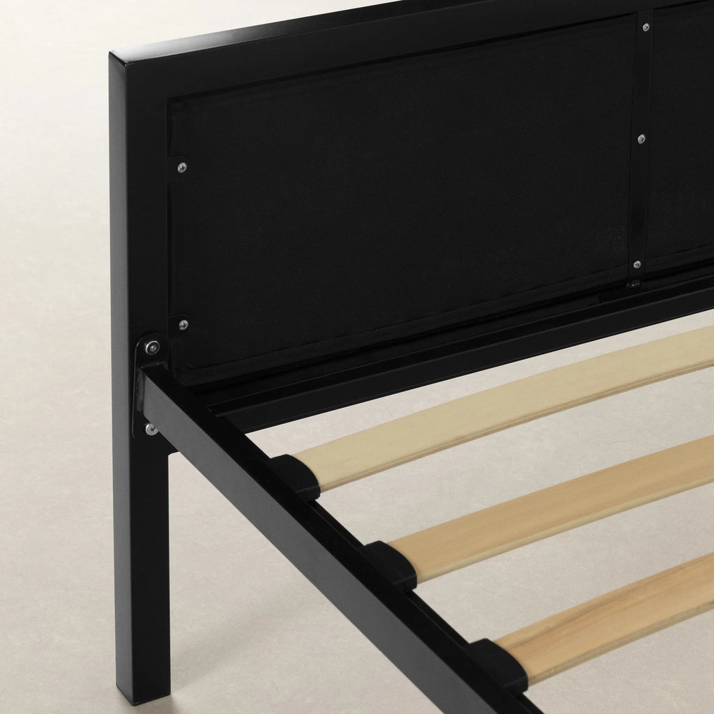 Black Queen Metal Bed X771381